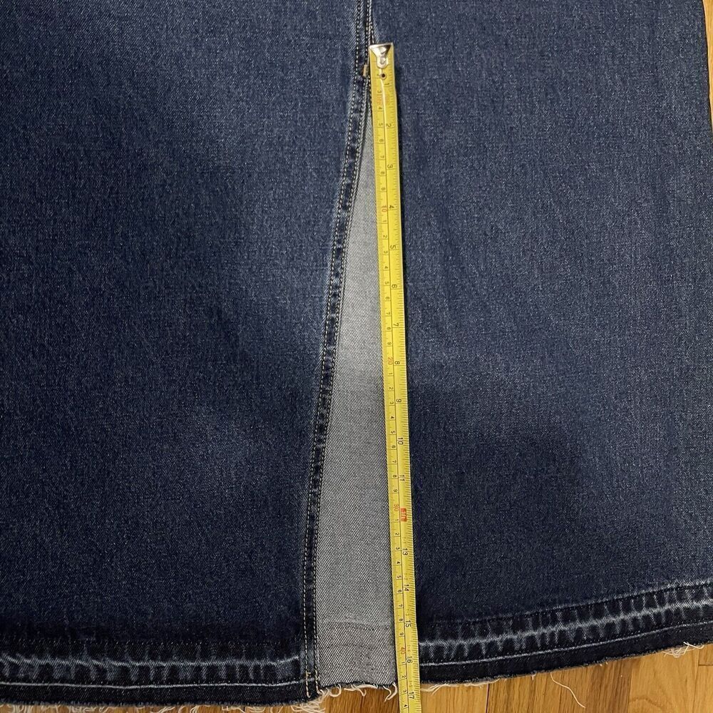BDG Denim Skirt Size Small NEW Slit Raw Hem Jean Urban Outfitter Boho Casual - Picture 10 of 11